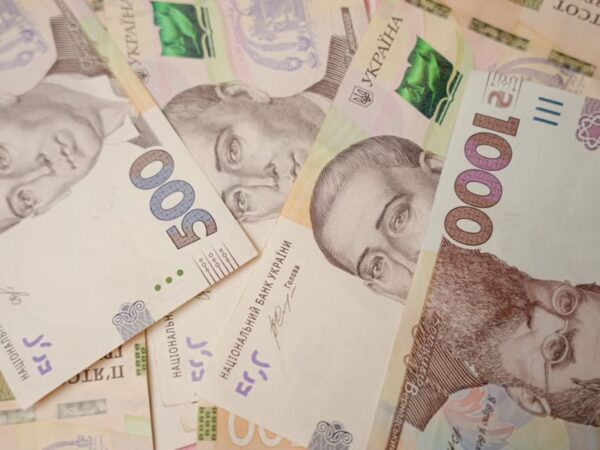 Середня зарплата в Україні: де зростання найвищі та тренди / Фото: відкриті джерела